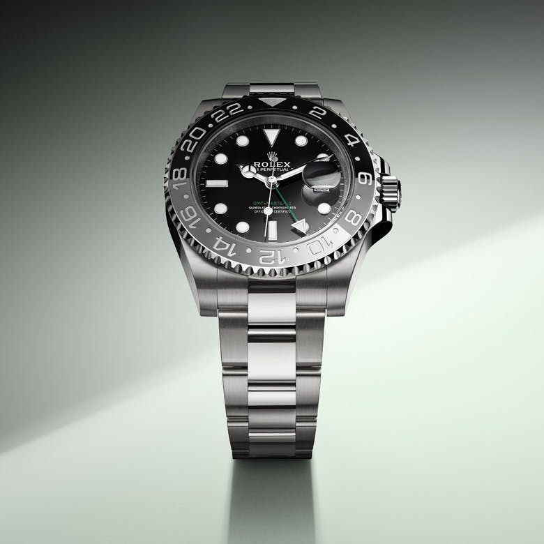 GMT Master II straight-on